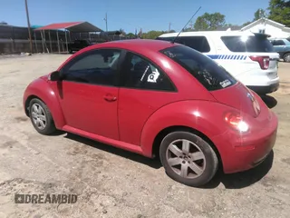 2007 Volkswagen Beetle with VIN 3VWRW31C57M515547, listed as a IAAI auction lot 42046005 with 194,435 mi miles and . Bid and sale history available at DreamBid. Image 3.