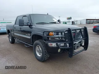 2006 GMC Sierra 2500HD Classic SLT with VIN 1GTHC23D16F269473, listed as a IAAI auction lot 41565409 with 1 mi miles. Bid and sale history available at carsss.com. Image 1.