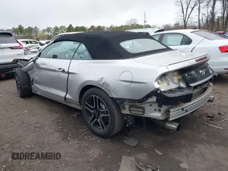 2019 Ford Mustang EcoBoost с VIN 1FATP8UH5K5172348, выставлен на аукционе IAAI как лот 42045242 с пробегом 50 563 миль миль и . История ставок и продаж доступна на DreamBid. Изображение 14.