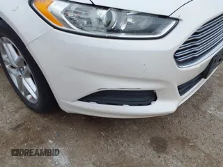 2013 Ford Fusion SE with VIN 3FA6P0HR8DR233533, listed as a IAAI auction lot 41903181 with 166,240 mi miles. Bid and sale history available at carsss.com. Image 6.