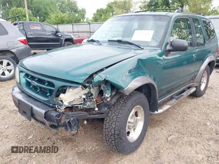 1999 Ford Explorer Sport z VIN 1FMYU24X0XUC46121, wystawiony jako IAAI lot #42351681 z przebiegiem 204 345 mil mil oraz . Historia ofert i sprzedaży dostępna na DreamBid. Obrazek 6.