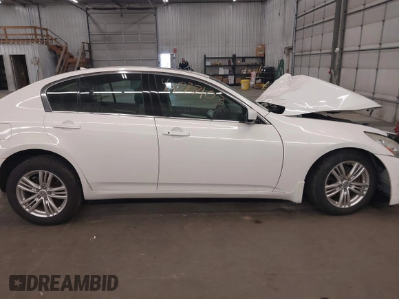 2011 Infiniti G25 x z VIN JN1DV6ARXBM451745, wystawiony jako IAAI lot #42087103 z przebiegiem 154 079 mil mil oraz . Historia ofert i sprzedaży dostępna na DreamBid. Obrazek 14.