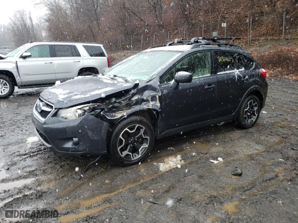 2015 Subaru XV Crosstrek Premium with VIN JF2GPACC3F8284922, listed as a Copart auction lot 38329843 with 204,574 mi miles. Bid and sale history available at carsss.com. Image 1.