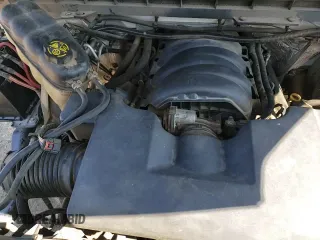 2017 Chevrolet Silverado 1500 LT z VIN 3GCUKREC2HG410616, wystawiony jako Copart lot #71712575 z przebiegiem 98 966 mil mil oraz Szkoda całkowita • Salvage title. Historia ofert i sprzedaży dostępna na DreamBid. Obrazek 14.