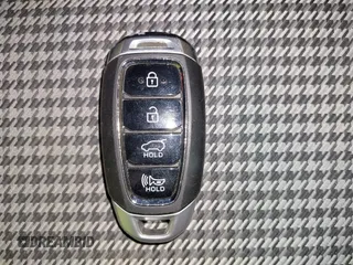 2020 Hyundai Kona SEL with VIN KM8K2CAA2LU460913, listed as a IAAI auction lot 41928877 with 38,817 mi miles and . Bid and sale history available at DreamBid. Image 11.