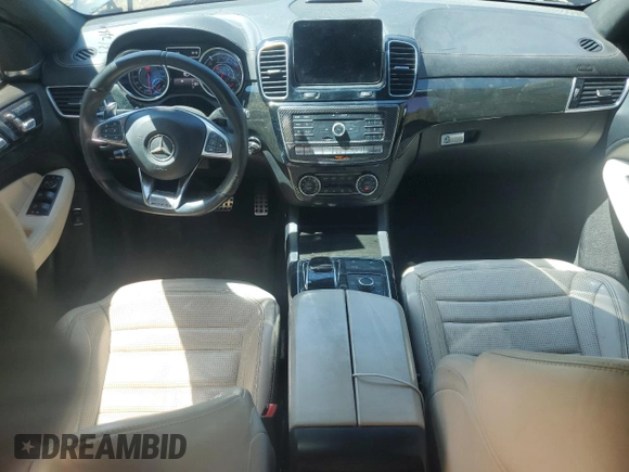 2018 Mercedes-Benz GLE 63 S AMG z VIN 4JGED7FB9JA108622, wystawiony jako Copart lot #57044435 z przebiegiem 138 830 mil mil oraz Czysty tytuł • Clean title. Historia ofert i sprzedaży dostępna na DreamBid. Obrazek 8.