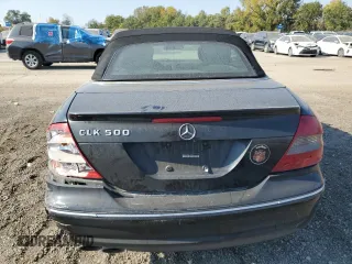 2006 Mercedes-Benz CLK 5.0L with VIN WDBTK75G06T059285, listed as a Copart auction lot 75452034 with 137,742 mi miles and Salvage Title. Bid and sale history available at carsss.com. Image 6.