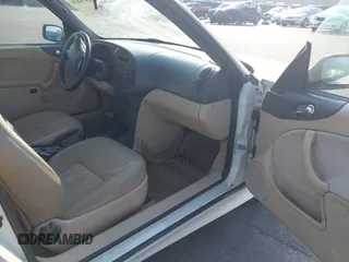 2001 Saab 9-3 SE with VIN YS3DF78K017005506, listed as a IAAI auction lot 41494816 with 112,074 mi miles. Bid and sale history available at carsss.com. Image 5.