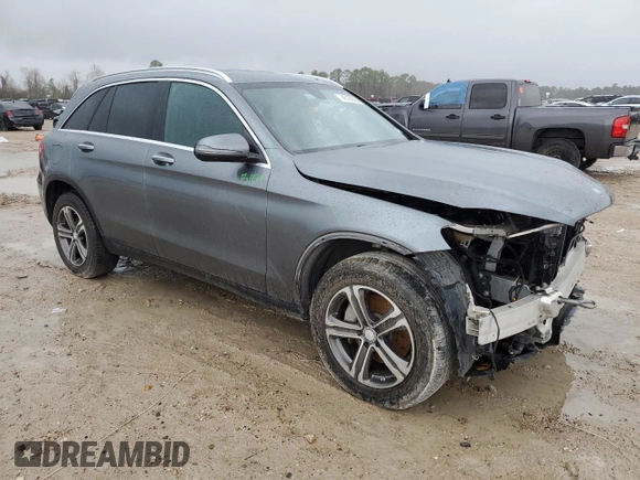 2017 Mercedes-Benz GLC with VIN WDC0G4JB0HF127367, listed as a Copart auction lot 45136525 with 84,958 mi miles and Salvage Title. Bid and sale history available at carsss.com. Image 4.