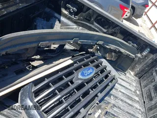 2016 Ford F-150 XLT с VIN 1FTEW1EP8GKE65186, выставлен на аукционе IAAI как лот 41988467 с пробегом 181 458 миль миль и . История ставок и продаж доступна на DreamBid. Изображение 12.