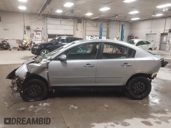 2006 Mazda 3 i Touring with VIN JM1BK32G761423871, listed as a IAAI auction lot 41854164 with Not Provided miles and . Bid and sale history available at DreamBid. Image 15.
