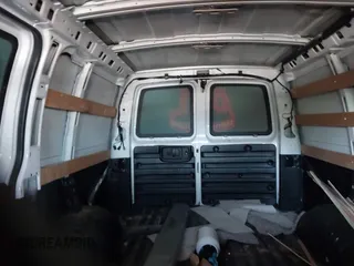 2017 GMC Savana Cargo Van with VIN 1GTW7AFF8H1907320, listed as a IAAI auction lot 40236798 with 88,600 mi miles. Bid and sale history available at carsss.com. Image 8.