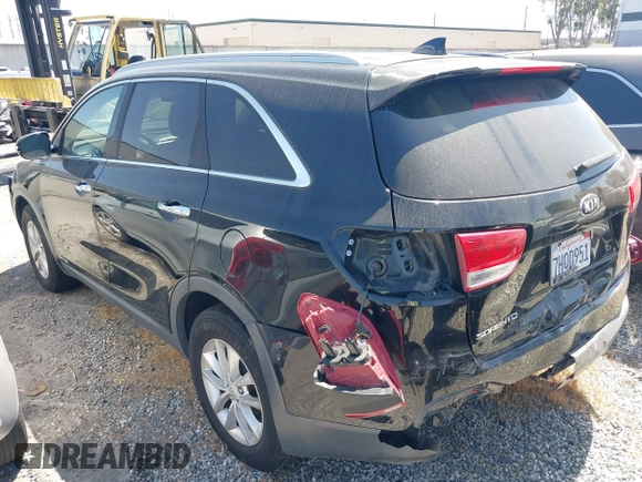 2016 Kia Sorento LX z VIN 5XYPGDA57GG037286, wystawiony jako IAAI lot #42479020 z przebiegiem 197 478 mil mil oraz . Historia ofert i sprzedaży dostępna na DreamBid. Obrazek 3.