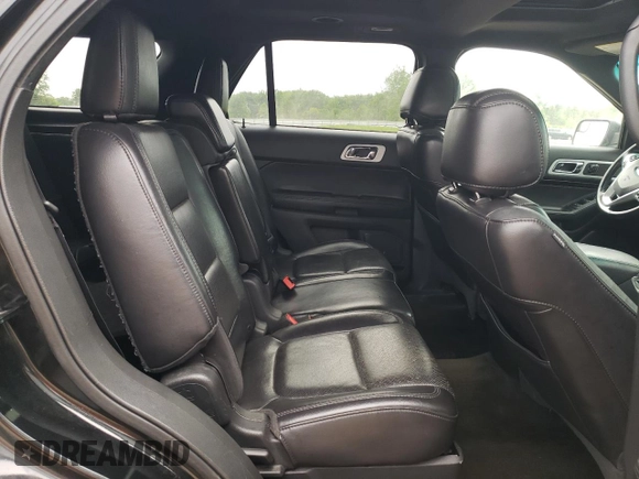 2013 Ford Explorer Limited z VIN 1FM5K8F86DGB82632, wystawiony jako Copart lot #59035235 z przebiegiem Nie podano mil oraz Szkoda całkowita • Salvage title. Historia ofert i sprzedaży dostępna na DreamBid. Obrazek 11.