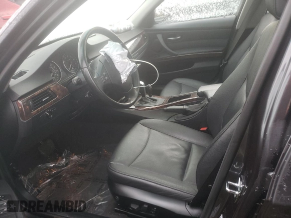 2007 BMW 3 Series 328xi with VIN WBAVT73517FZ36937, listed as a Copart auction lot 84458504 with 109,143 mi miles and Salvage title. Bid and sale history available at DreamBid. Image 7.