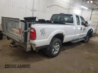 2016 Ford Super Duty F-250 SRW XLT with VIN 1FT7X2B68GEC49053, listed as a Copart auction lot 46883475 with 258,358 mi miles and Salvage Title. Bid and sale history available at carsss.com. Image 3.