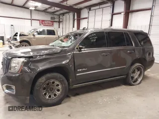 2016 GMC Yukon Denali with VIN 1GKS2CKJ8GR457661, listed as a IAAI auction lot 41522729 with 1 mi miles. Bid and sale history available at carsss.com. Image 16.