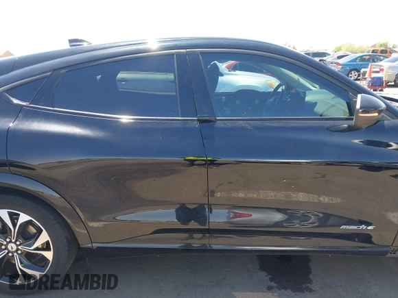 2023 Ford Mustang Mach-E Premium с VIN 3FMTK3RM5PMA13411, выставлен на аукционе IAAI как лот 42335313 с пробегом 32 837 миль миль и . История ставок и продаж доступна на DreamBid. Изображение 14.