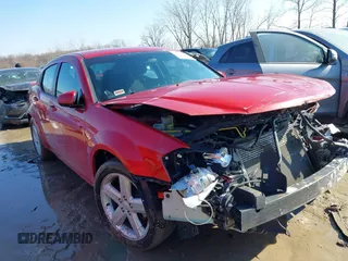 2012 Dodge Avenger SXT z VIN 1C3CDZCBXCN290679, wystawiony jako IAAI lot #41628562 z przebiegiem 116 835 mil mil oraz . Historia ofert i sprzedaży dostępna na DreamBid. Obrazek 1.