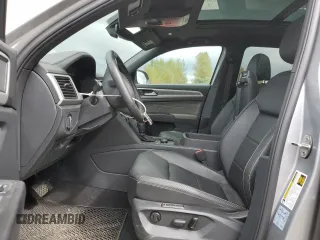 2022 Volkswagen Atlas SEL with VIN 1V2BE2CA3NC203446, listed as a Copart auction lot 70006024 with 28,356 mi miles and Salvage title. Bid and sale history available at DreamBid. Image 7.