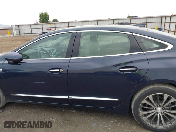 2017 Buick LaCrosse Premium with VIN 1G4ZR5SS1HU121810, listed as a IAAI auction lot 42772814 with 72,980 mi miles and . Bid and sale history available at DreamBid. Image 15.