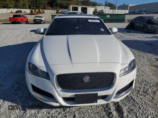 2016 Jaguar XF 35t Prestige with VIN SAJBE4BV5GCY02953, listed as a Copart auction lot 76556244 with 86,993 mi miles and Salvage Title. Bid and sale history available at carsss.com. Image 5.