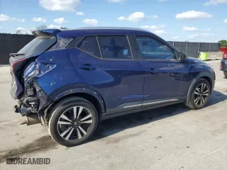 2018 Nissan Kicks SV with VIN 3N1CP5CU8JL518577, listed as a Copart auction lot 53845585 with 71,025 mi miles and Salvage Title. Bid and sale history available at carsss.com. Image 3.
