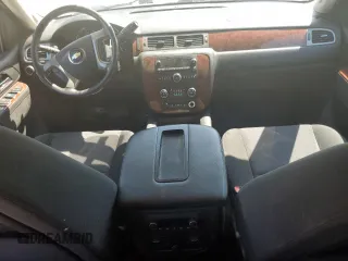 2013 Chevrolet Avalanche LS with VIN 3GNTKEE77DG352947, listed as a Copart auction lot 54572305 with 120,015 mi miles and Clean title. Bid and sale history available at DreamBid. Image 8.