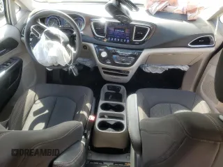 2017 Chrysler Pacifica Touring with VIN 2C4RC1DG2HR676477, listed as a Copart auction lot 49493855 with 35,482 mi miles and Salvage Title. Bid and sale history available at DreamBid. Image 8.