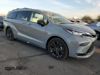 2024 Toyota Sienna XSE with VIN 5TDDRKEC6RS182951, listed as a Copart auction lot 86314004 with 7,292 mi miles and Salvage Title. Bid and sale history available at carsss.com. Image 4.