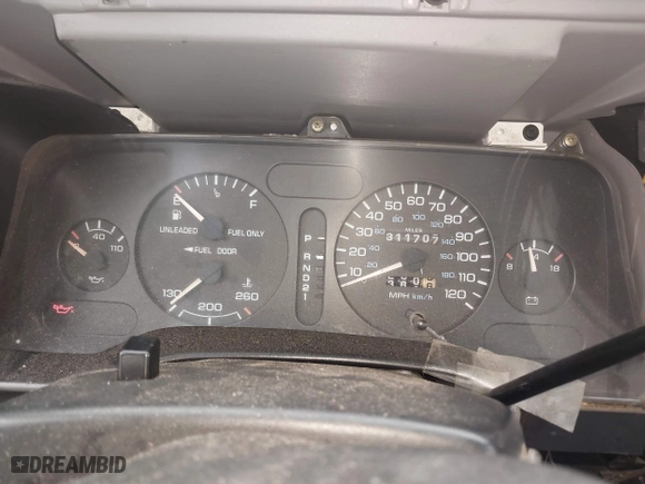 1996 Dodge Ram 1500 Work Special with VIN 1B7HC16X8TS611634, listed as a IAAI auction lot 41585210 with 311,707 mi miles. Bid and sale history available at carsss.com. Image 7.