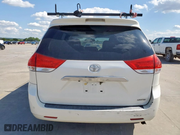 2014 Toyota Sienna XLE с VIN 5TDYK3DCXES480958, выставлен на аукционе Copart как лот 56367315 с пробегом 160 064 миль миль и Списание • Salvage title. История ставок и продаж доступна на DreamBid. Изображение 6.