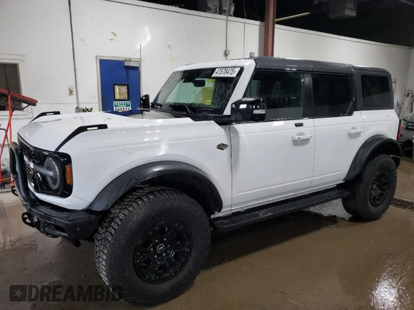 2021 Ford Bronco with VIN 1FMEE5DP7MLA65830, listed as a Copart auction lot 47578475 with 43,621 mi miles and Salvage Title. Bid and sale history available at DreamBid. Image 1.