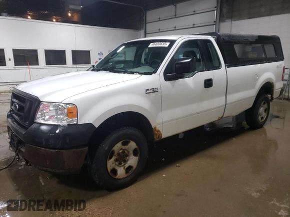2005 Ford F-150 XL with VIN 1FTRF14WX5KB99547, listed as a Copart auction lot 44403635 with 120,427 mi miles and Clean title. Bid and sale history available at DreamBid. Image 1.