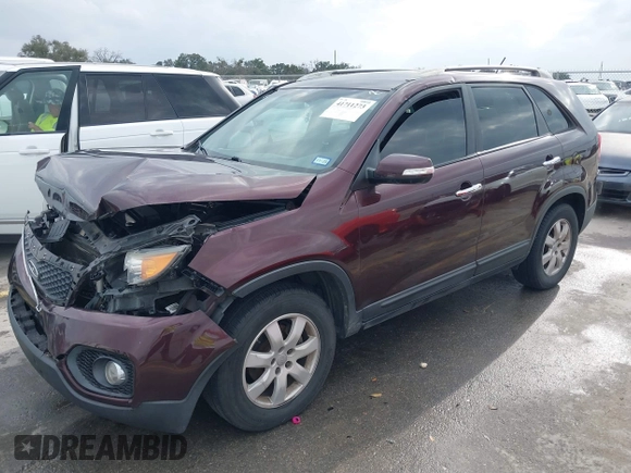 2012 Kia Sorento LX with VIN 5XYKT4A27CG298374, listed as a IAAI auction lot 41711273 with 179,008 mi miles. Bid and sale history available at carsss.com. Image 2.