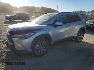 2022 Toyota Corolla Cross XLE с VIN 7MUDAABG2NV043649, выставлен на аукционе Copart как лот 76577044 с пробегом 9 495 миль миль и Списание • Salvage title. История ставок и продаж доступна на DreamBid. Изображение 1.