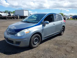 2009 Nissan Versa 1.8 SL with VIN 3N1BC13E79L388487, listed as a IAAI auction lot 42078888 with 44,488 mi miles. Bid and sale history available at carsss.com. Image 2.