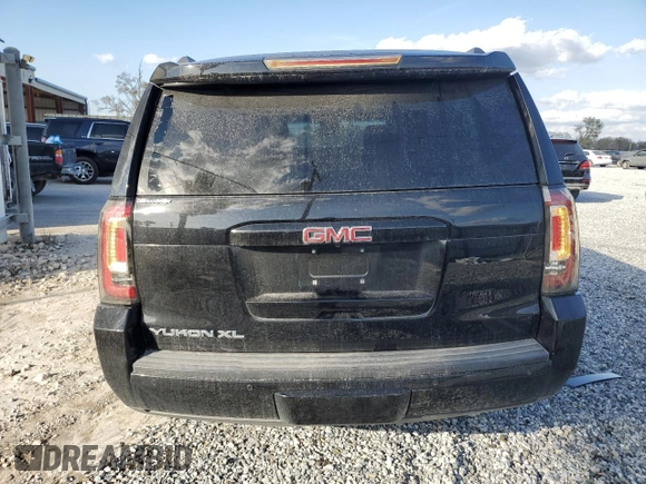 2015 GMC Yukon XL SLT with VIN 1GKS1HKC8FR233922, listed as a Copart auction lot 45610495 with 203,803 mi miles and Clean Title. Bid and sale history available at carsss.com. Image 6.