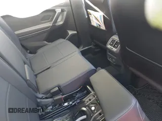 2018 Volkswagen Tiguan SEL с VIN 3VV3B7AX1JM076161, выставлен на аукционе IAAI как лот 40931210 с пробегом 106 916 миль миль и . История ставок и продаж доступна на DreamBid. Изображение 8.