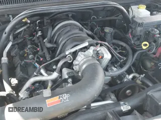 2006 Jeep Grand Cherokee Overland с VIN 1J8HR68286C331619, выставлен на аукционе IAAI как лот 42550576 с пробегом 196 937 миль миль и . История ставок и продаж доступна на DreamBid. Изображение 19.