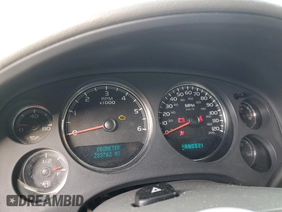 2007 Chevrolet Avalanche LTZ with VIN 3GNFK12Y77G232461, listed as a Copart auction lot 45599675 with 233,762 mi miles and Salvage Title. Bid and sale history available at DreamBid. Image 9.