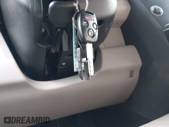 2014 Honda Pilot Touring with VIN 5FNYF4H9XEB038551, listed as a IAAI auction lot 41585720 with 150,725 mi miles and . Bid and sale history available at carsss.com. Image 11.