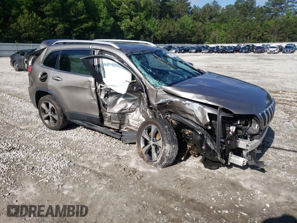 2019 Jeep Cherokee Limited с VIN 1C4PJLDB4KD190616, выставлен на аукционе Copart как лот 56880795 с пробегом 170 826 миль миль и Списание • Salvage title. История ставок и продаж доступна на DreamBid. Изображение 4.