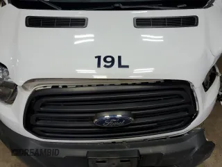 2019 Ford Transit XL z VIN 1FDZX2CM0KKB27959, wystawiony jako Copart lot #45286305 z przebiegiem 137 367 mil mil oraz Szkoda całkowita • Salvage title. Historia ofert i sprzedaży dostępna na DreamBid. Obrazek 12.