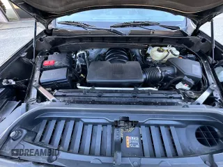 2022 GMC Sierra 1500 SLT with VIN 3GTU9DED6NG150613, listed as a Copart auction lot 60988005 with 335,056 mi miles and Clean title. Bid and sale history available at DreamBid. Image 7.