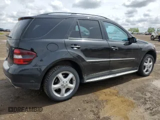 2008 Mercedes-Benz M 550 с VIN 4JGBB72E58A403686, выставлен на аукционе Copart как лот 57446475 с пробегом 243 082 миль миль и Списание • Salvage title. История ставок и продаж доступна на DreamBid. Изображение 3.