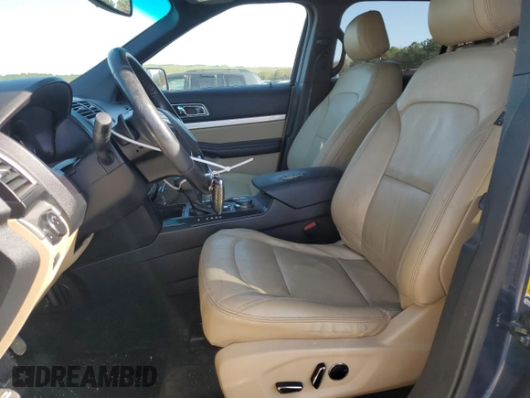 2016 Ford Explorer XLT with VIN 1FM5K8D88GGC00409, listed as a Copart auction lot 53890745 with 175,762 mi miles and Salvage Title. Bid and sale history available at DreamBid. Image 7.