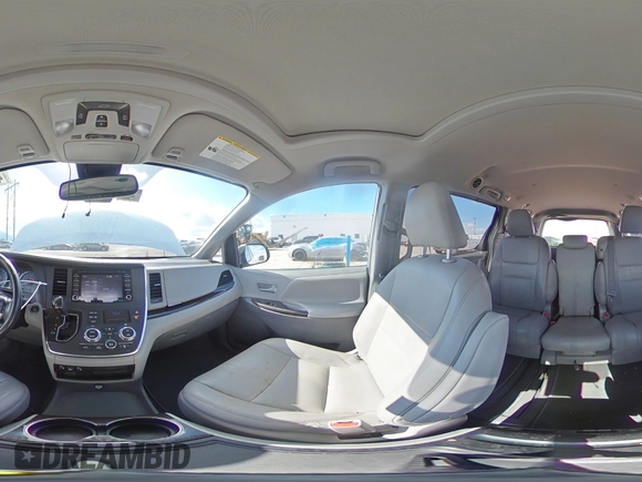 2019 Toyota Sienna XLE Auto Access Seat with VIN 5TDYZ3DC5KS976483, listed as a Copart auction lot 47670555 with 129,331 mi miles and Clean Title. Bid and sale history available at carsss.com. Image 14.