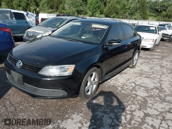 2012 Volkswagen Jetta TDI w/Premium & Nav с VIN 3VWLL7AJ3CM004336, выставлен на аукционе IAAI как лот 42380154 с пробегом 180 291 миль миль и . История ставок и продаж доступна на DreamBid. Изображение 2.