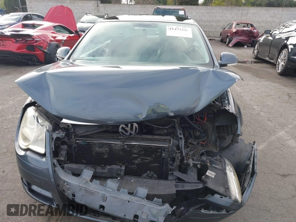 2008 Volkswagen Eos Turbo с VIN WVWBA71F28V015647, выставлен на аукционе IAAI как лот 41473226 с пробегом 149 394 миль миль и . История ставок и продаж доступна на DreamBid. Изображение 12.
